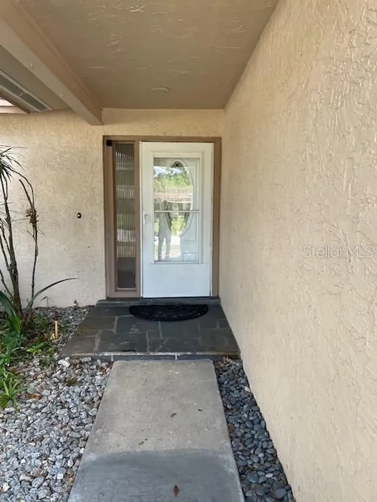 2230 Birchbark Trail Clearwater FL 33763