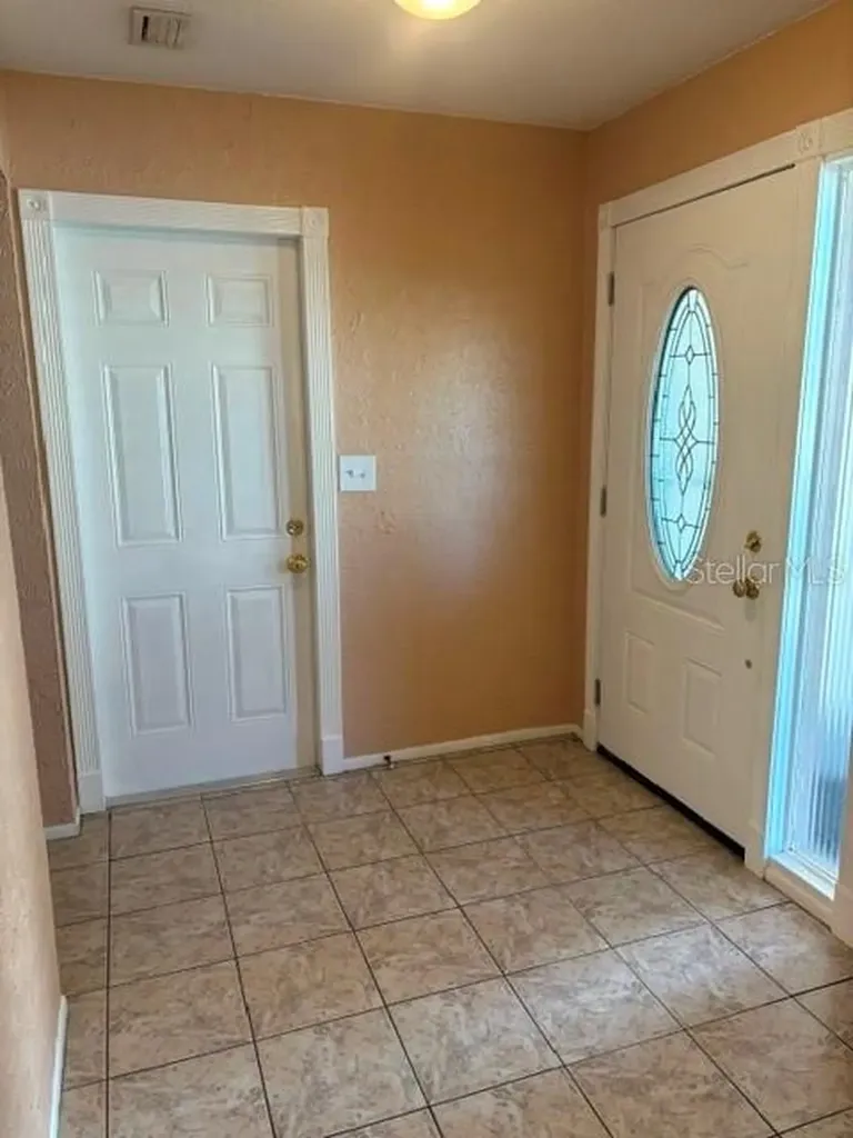 2230 Birchbark Trail Clearwater FL 33763