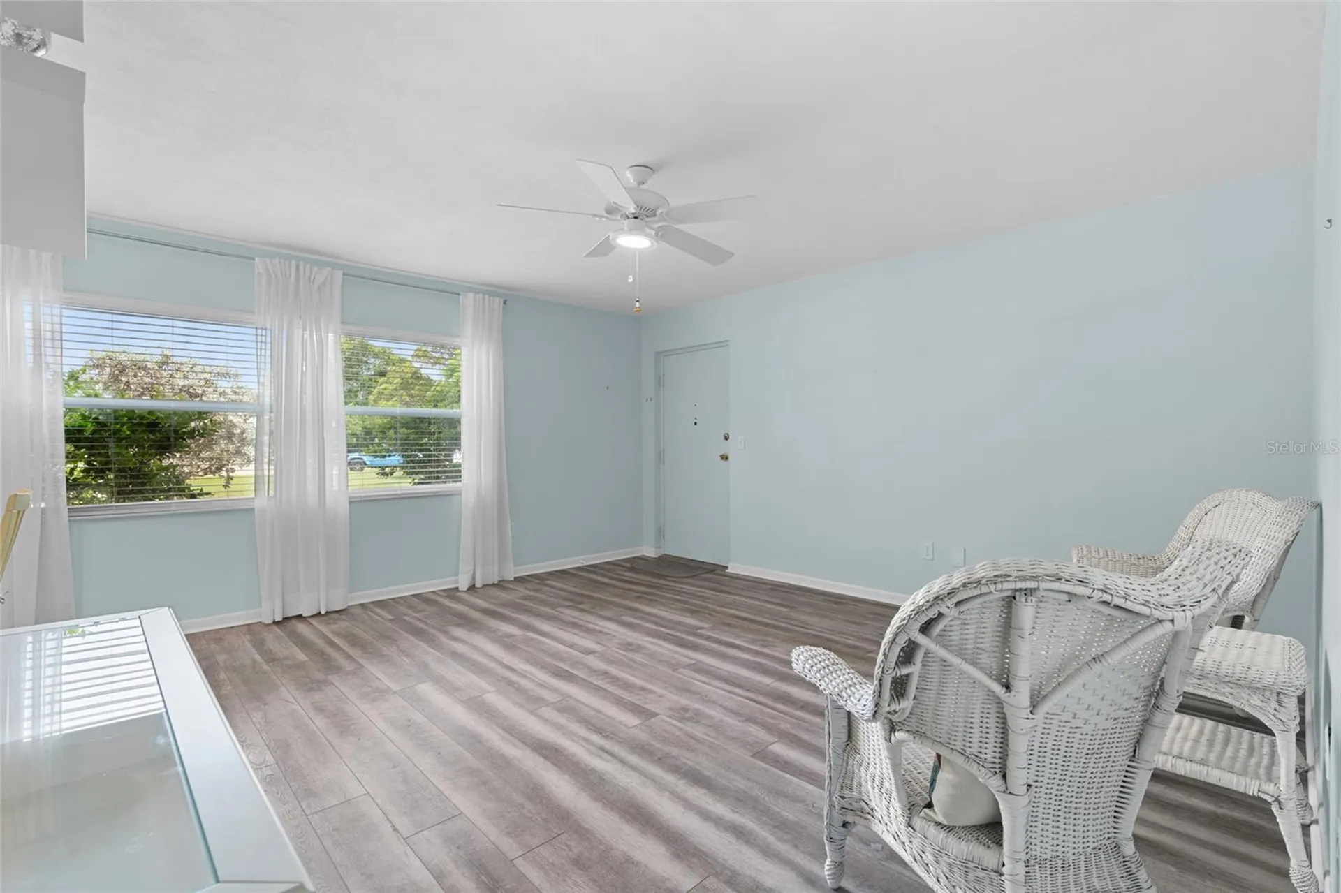 209 NE Lincoln Circle N St Petersburg FL 33702