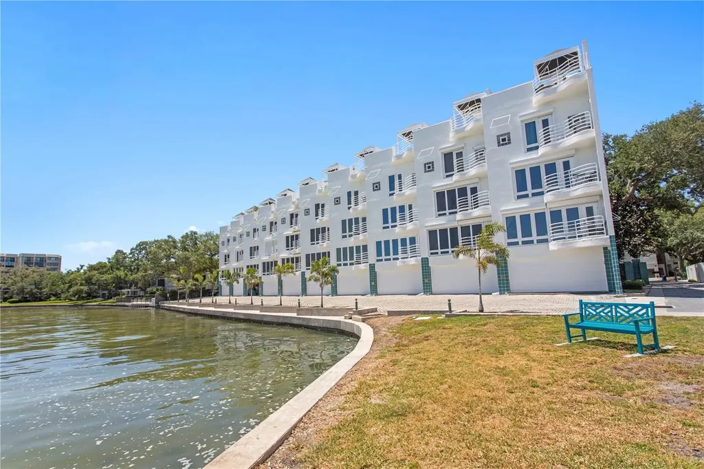 4950 Bayshore Boulevard Tampa FL 33611