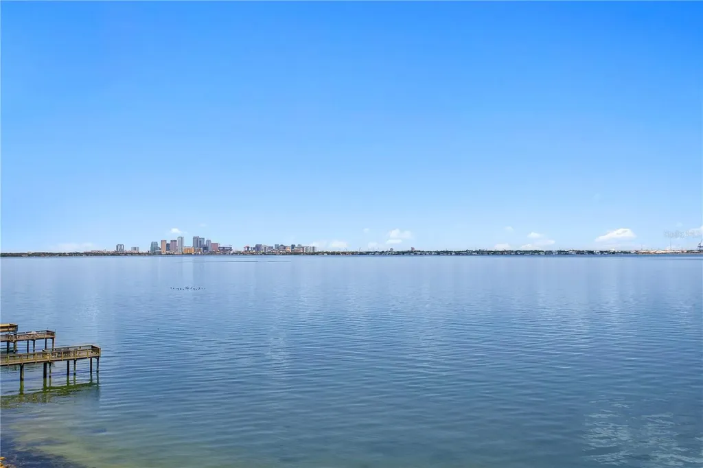 4950 Bayshore Boulevard Tampa FL 33611