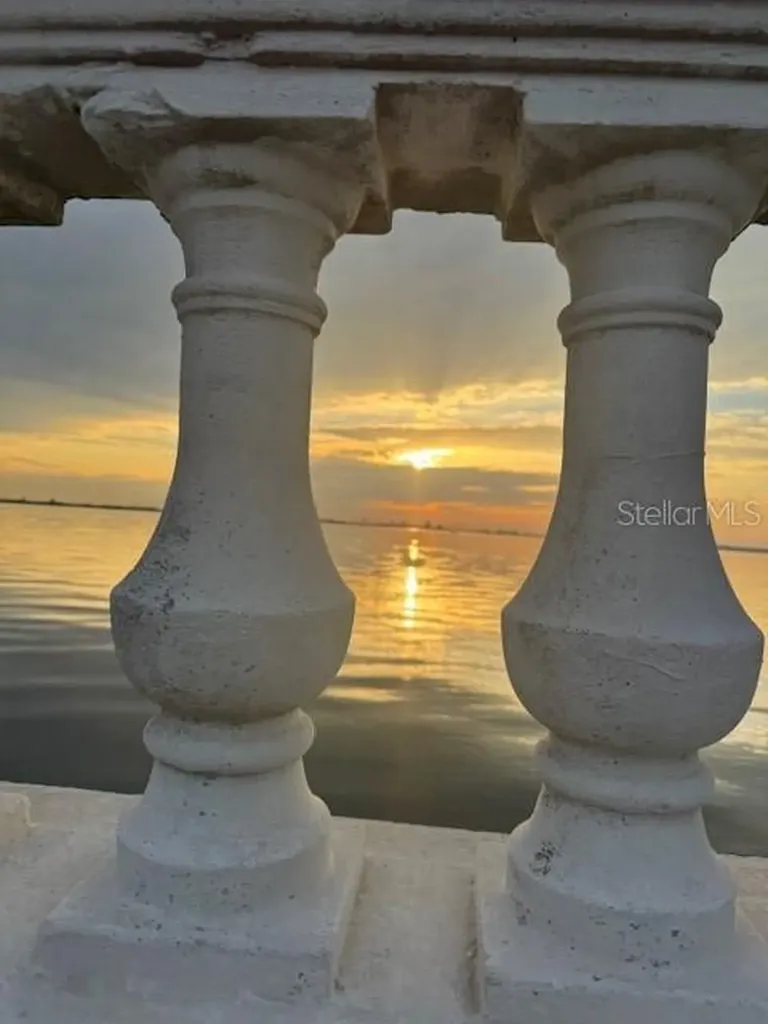 4950 Bayshore Boulevard Tampa FL 33611