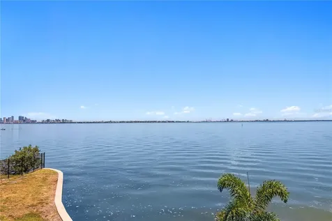 4950 Bayshore Boulevard Tampa FL 33611