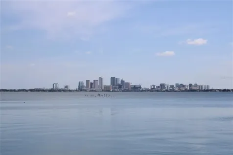 4950 Bayshore Boulevard Tampa FL 33611