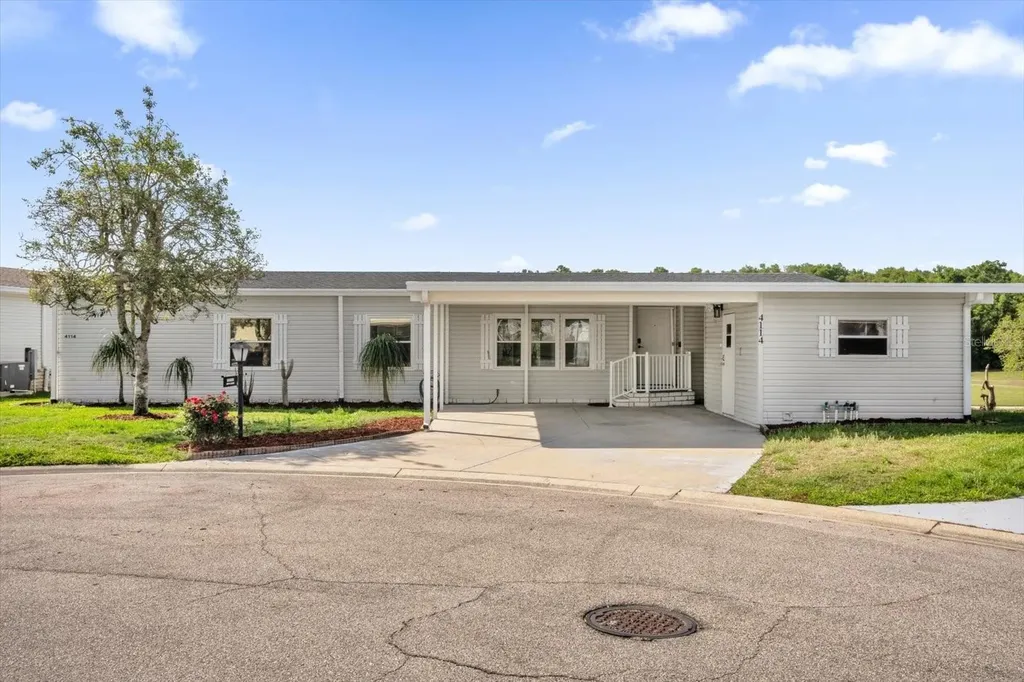 4114 Myrtle Oak Court Zellwood FL 32798
