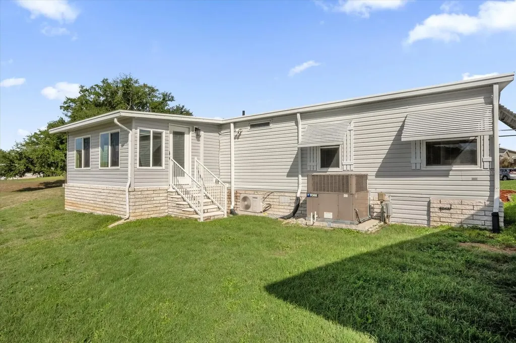 4114 Myrtle Oak Court Zellwood FL 32798