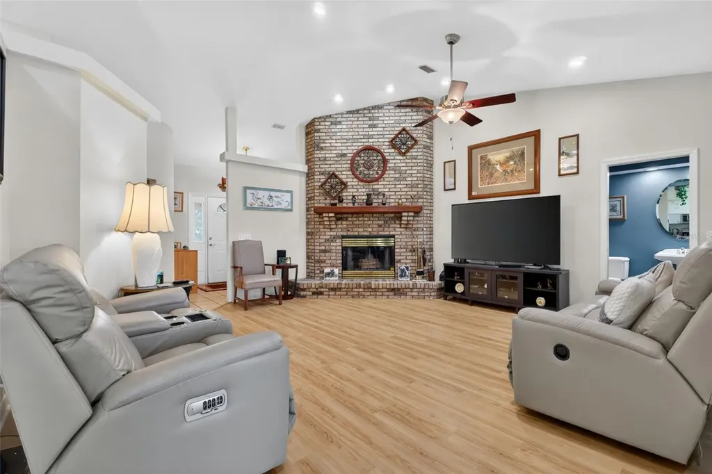 2533 Roslyn Lane Lakeland FL 33812
