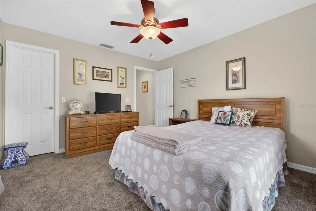 2533 Roslyn Lane Lakeland FL 33812