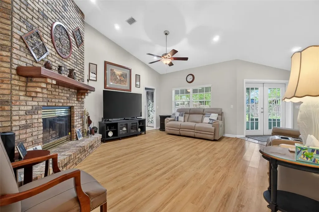 2533 Roslyn Lane Lakeland FL 33812