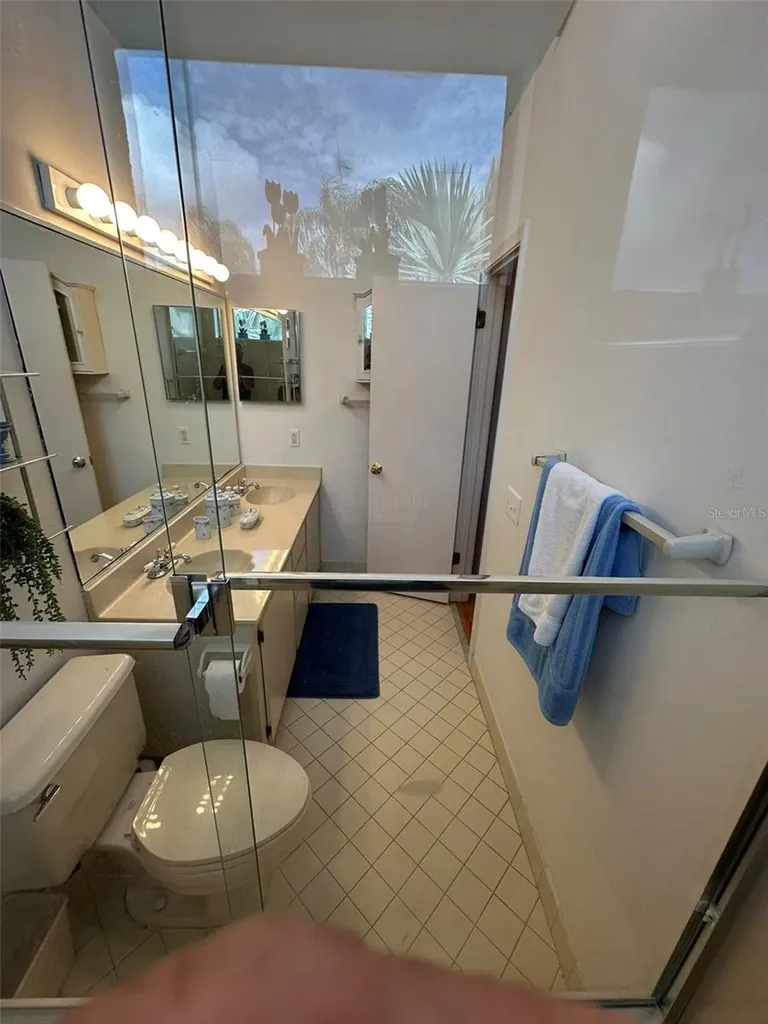 6047 Bahia Del Mar Boulevard St Petersburg FL 33715