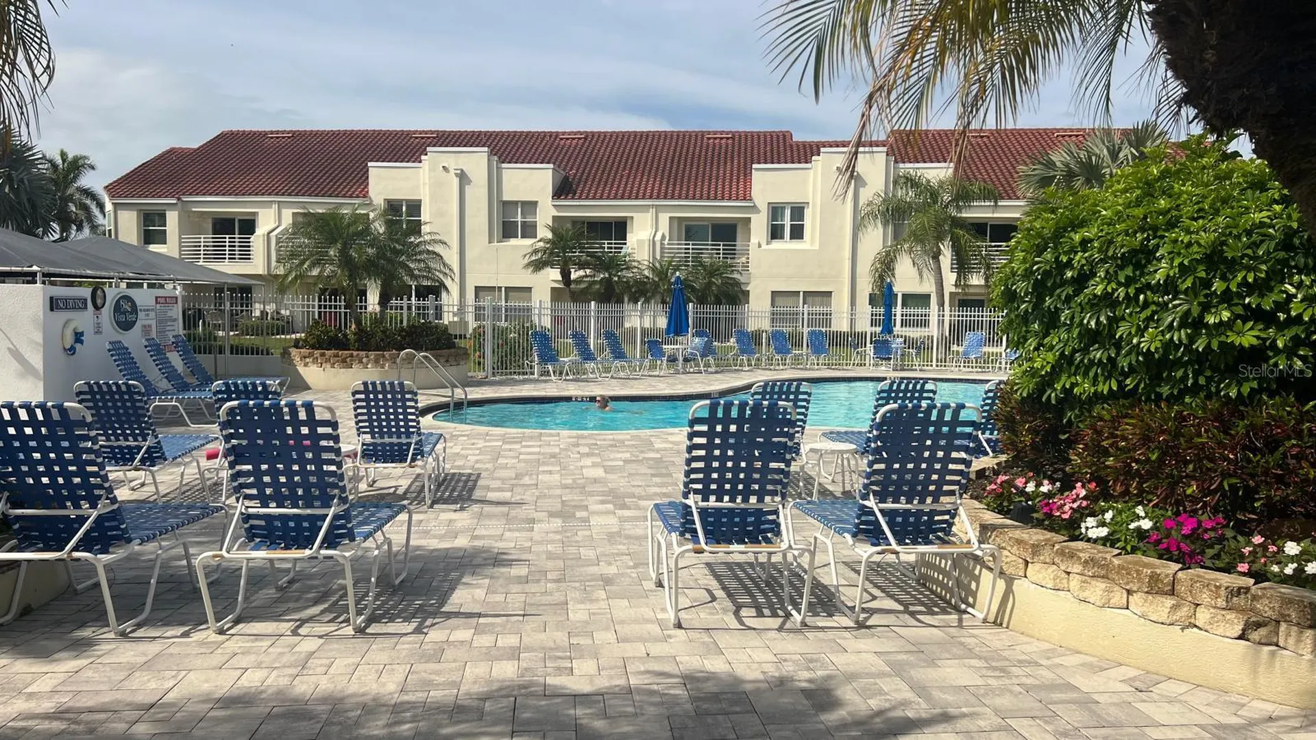 6047 Bahia Del Mar Boulevard St Petersburg FL 33715