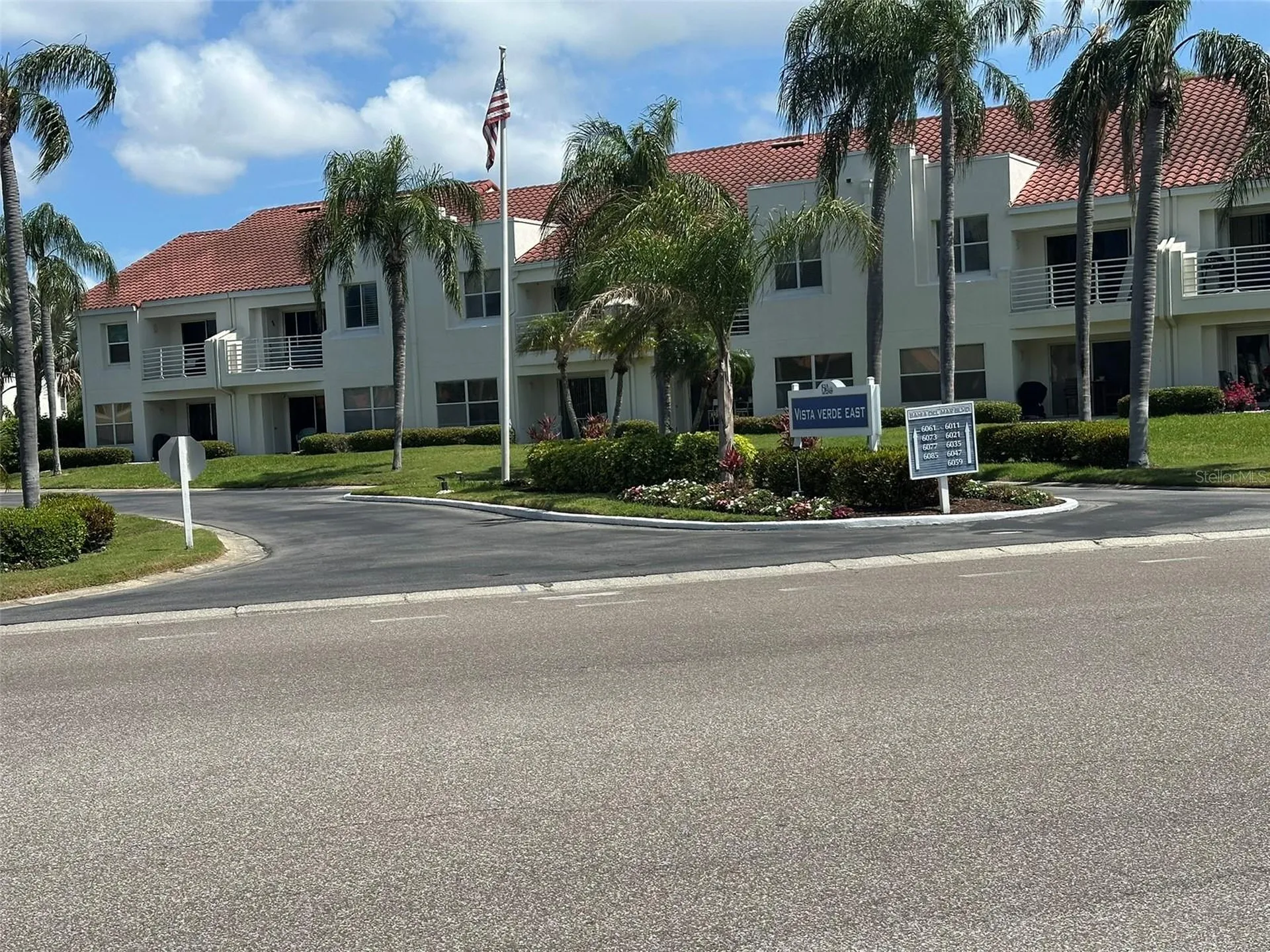 6047 Bahia Del Mar Boulevard St Petersburg FL 33715