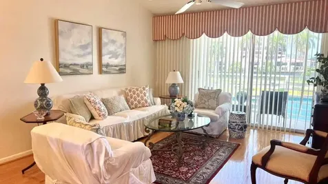 6047 Bahia Del Mar Boulevard St Petersburg FL 33715