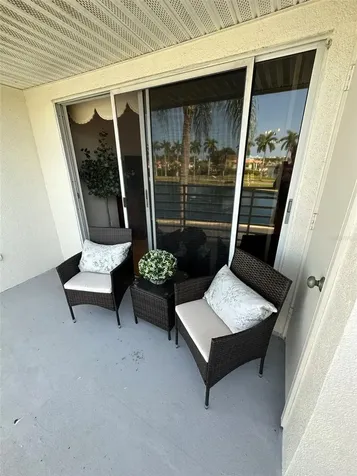 6047 Bahia Del Mar Boulevard St Petersburg FL 33715