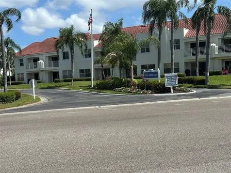 6047 Bahia Del Mar Boulevard St Petersburg FL 33715