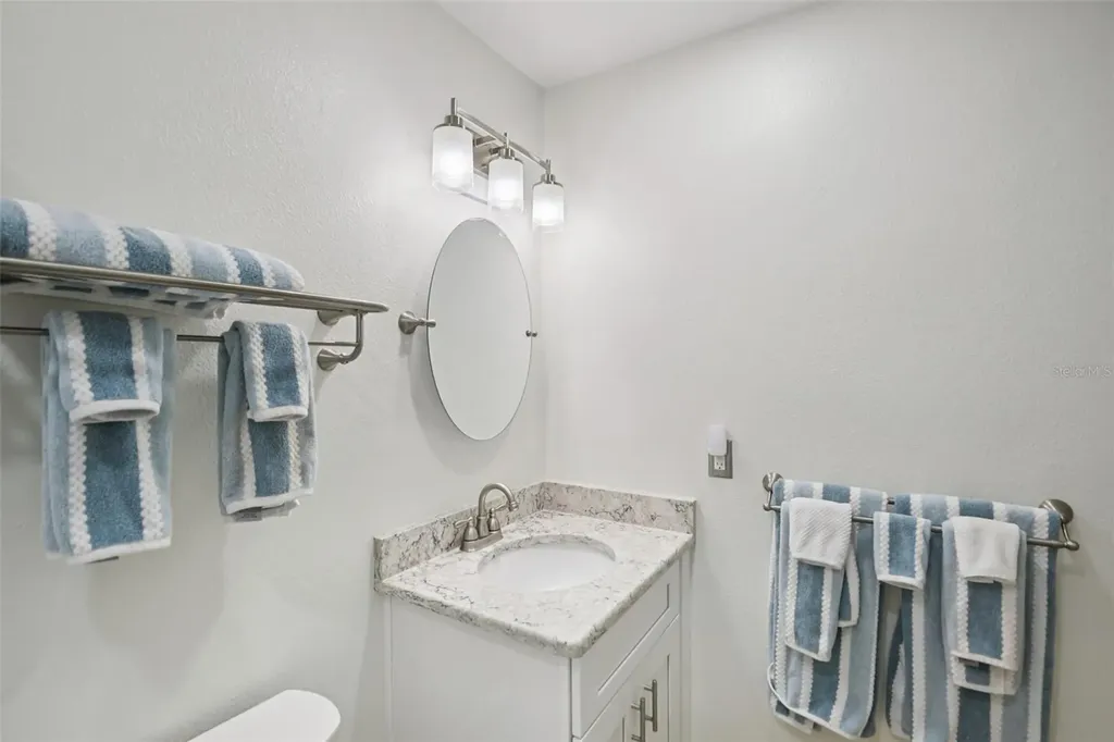 39650 Us Highway 19 Highway N Tarpon Springs FL 34689