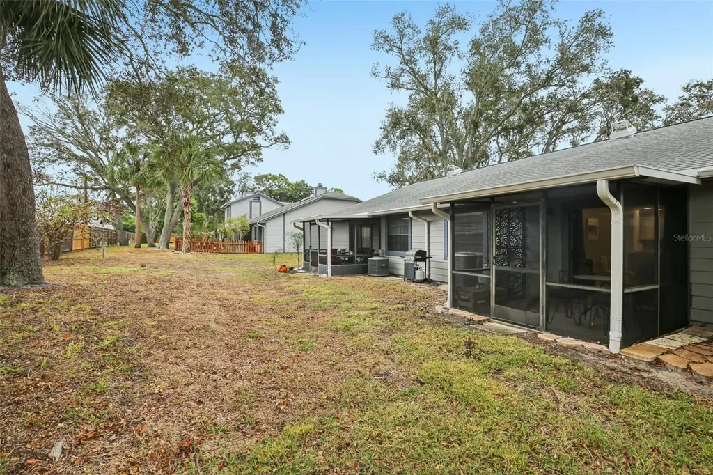 39650 Us Highway 19 Highway N Tarpon Springs FL 34689