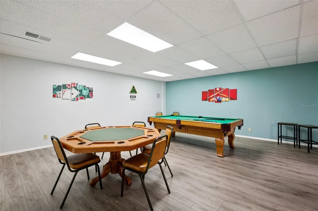 39650 Us Highway 19 Highway N Tarpon Springs FL 34689
