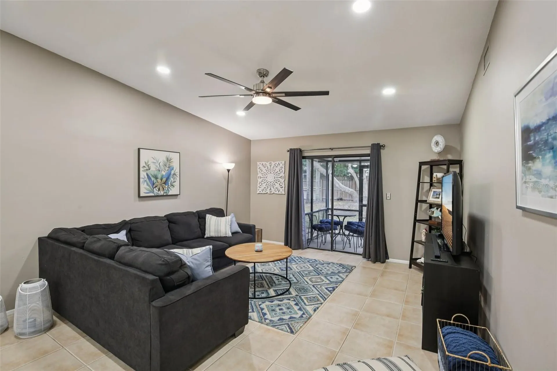 39650 Us Highway 19 Highway N Tarpon Springs FL 34689