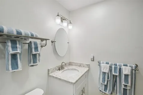 39650 Us Highway 19 Highway N Tarpon Springs FL 34689
