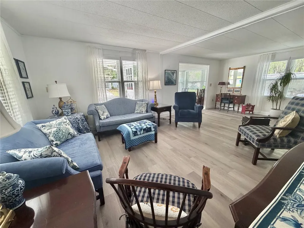 103 Royal Palm Drive Leesburg FL 34748
