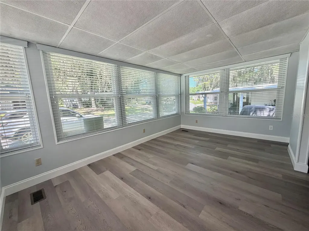 103 Royal Palm Drive Leesburg FL 34748