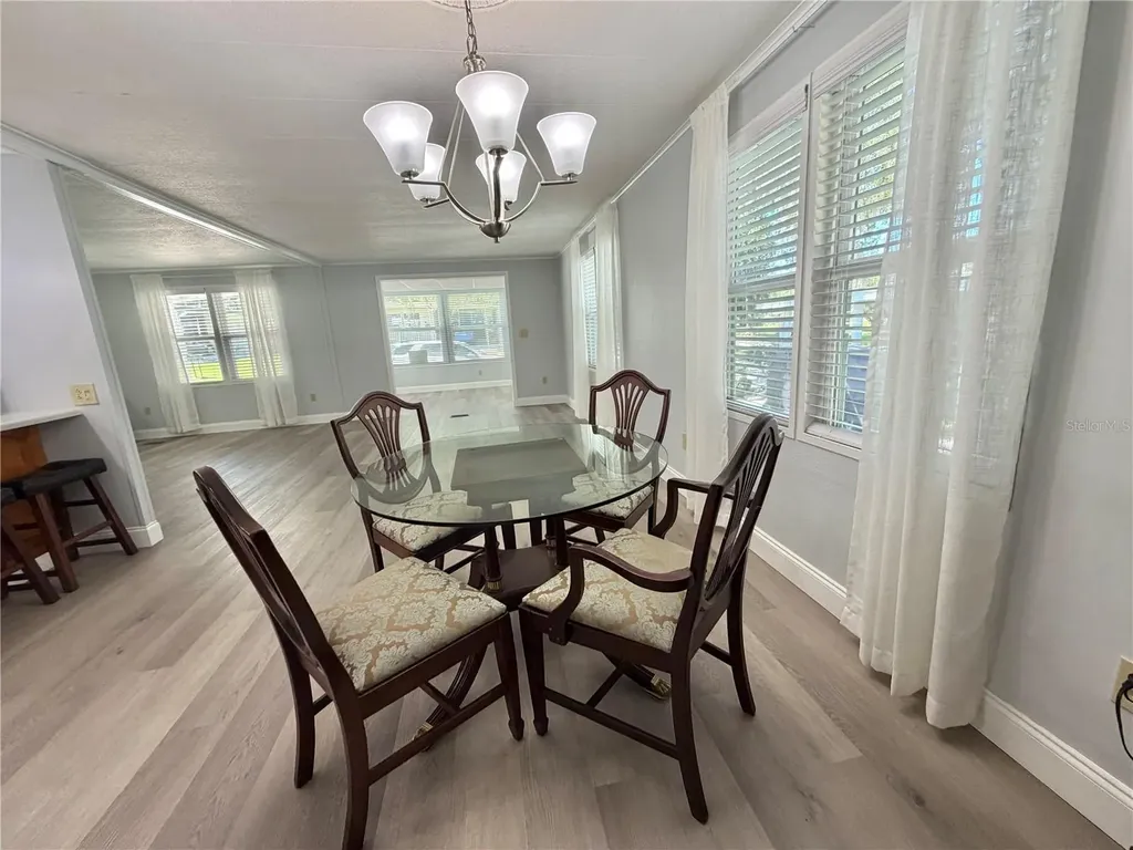 103 Royal Palm Drive Leesburg FL 34748