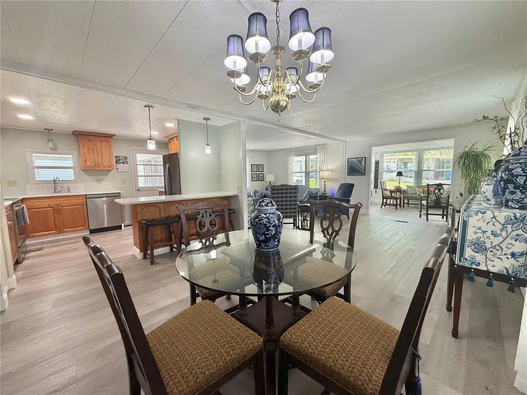 103 Royal Palm Drive Leesburg FL 34748