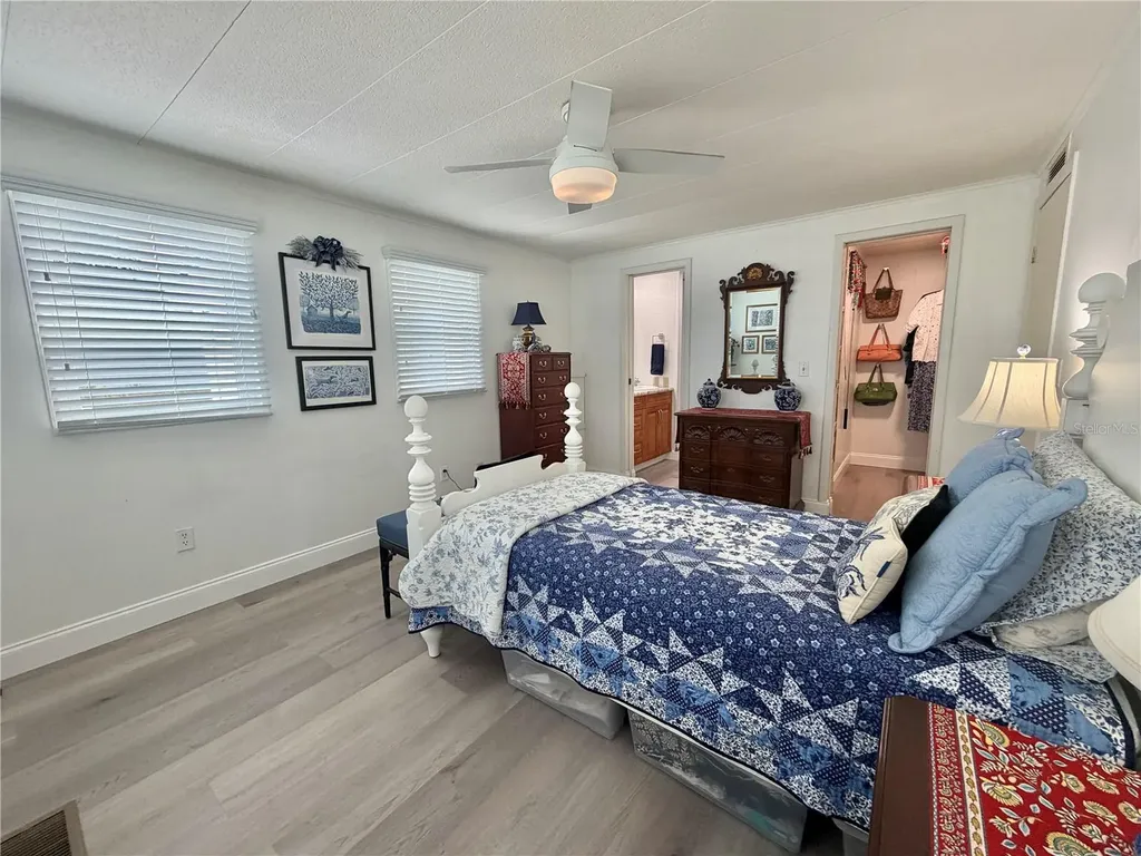 103 Royal Palm Drive Leesburg FL 34748