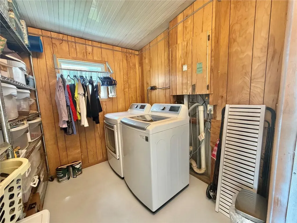 103 Royal Palm Drive Leesburg FL 34748