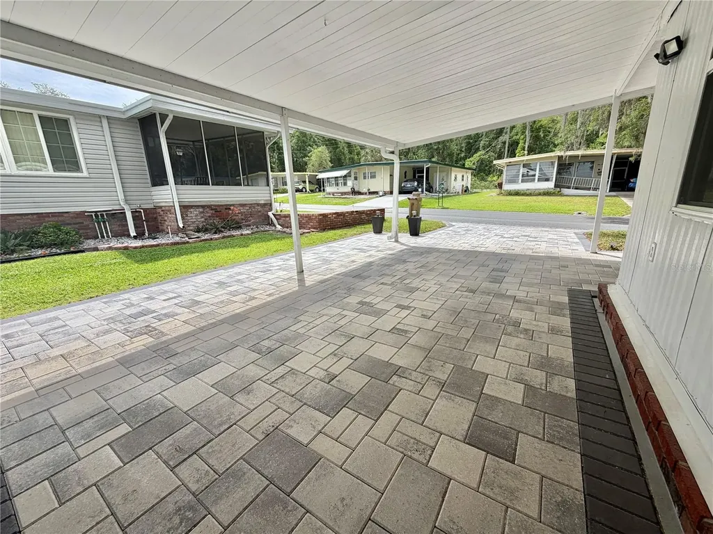 103 Royal Palm Drive Leesburg FL 34748