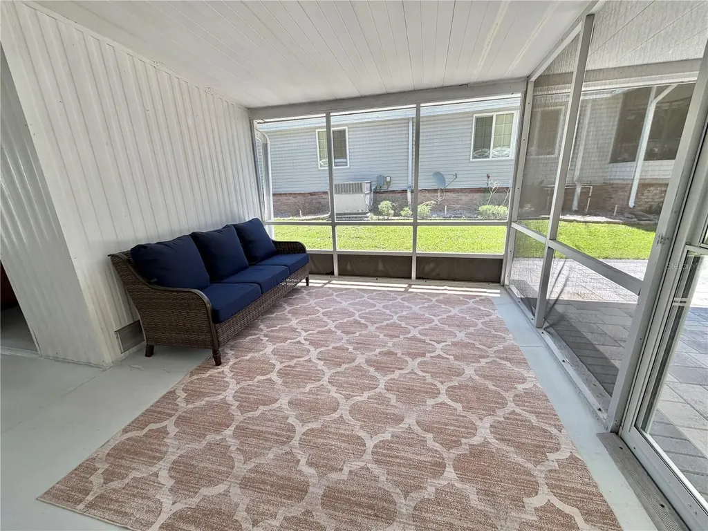 103 Royal Palm Drive Leesburg FL 34748