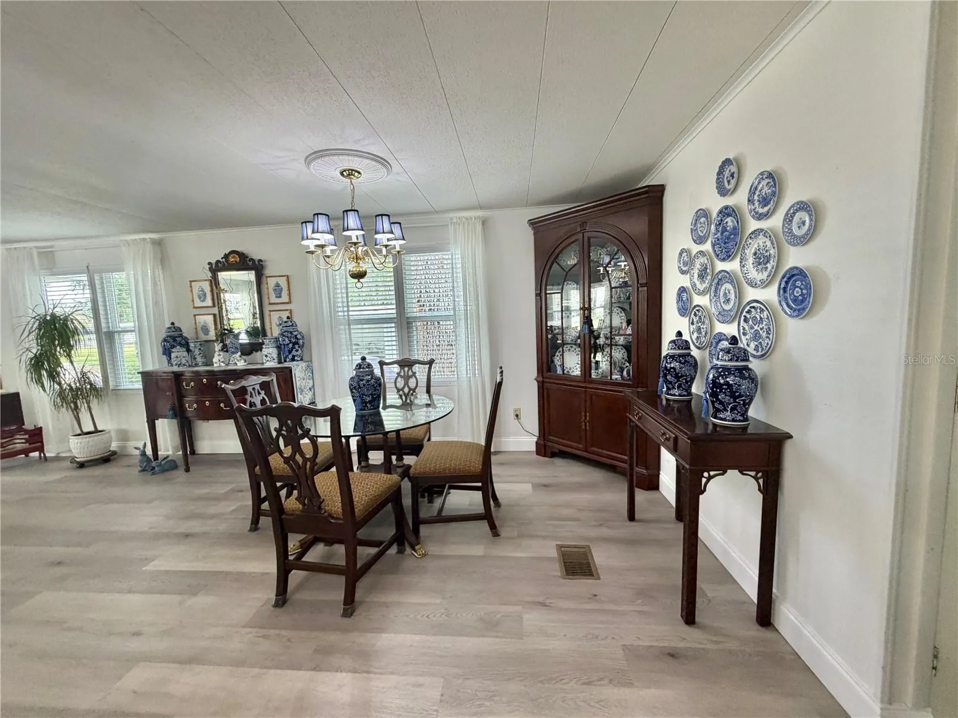 103 Royal Palm Drive Leesburg FL 34748