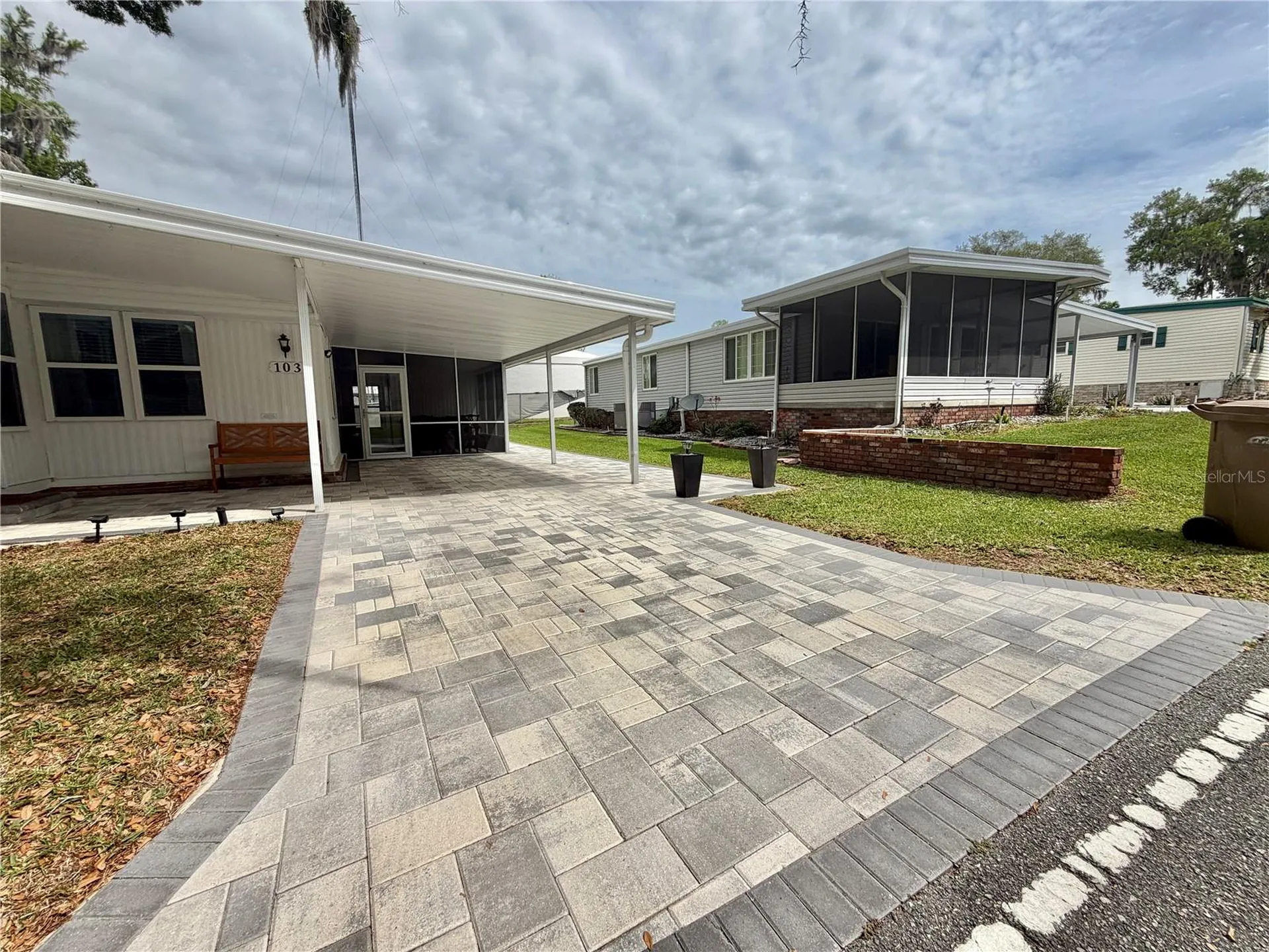 103 Royal Palm Drive Leesburg FL 34748