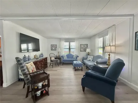 103 Royal Palm Drive Leesburg FL 34748
