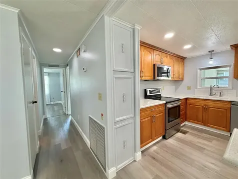 103 Royal Palm Drive Leesburg FL 34748