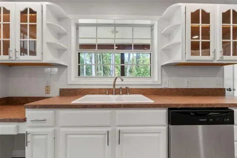 2150 Massachusetts Lanark Village FL 32323