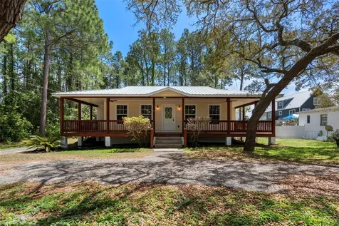 2150 Massachusetts Lanark Village FL 32323