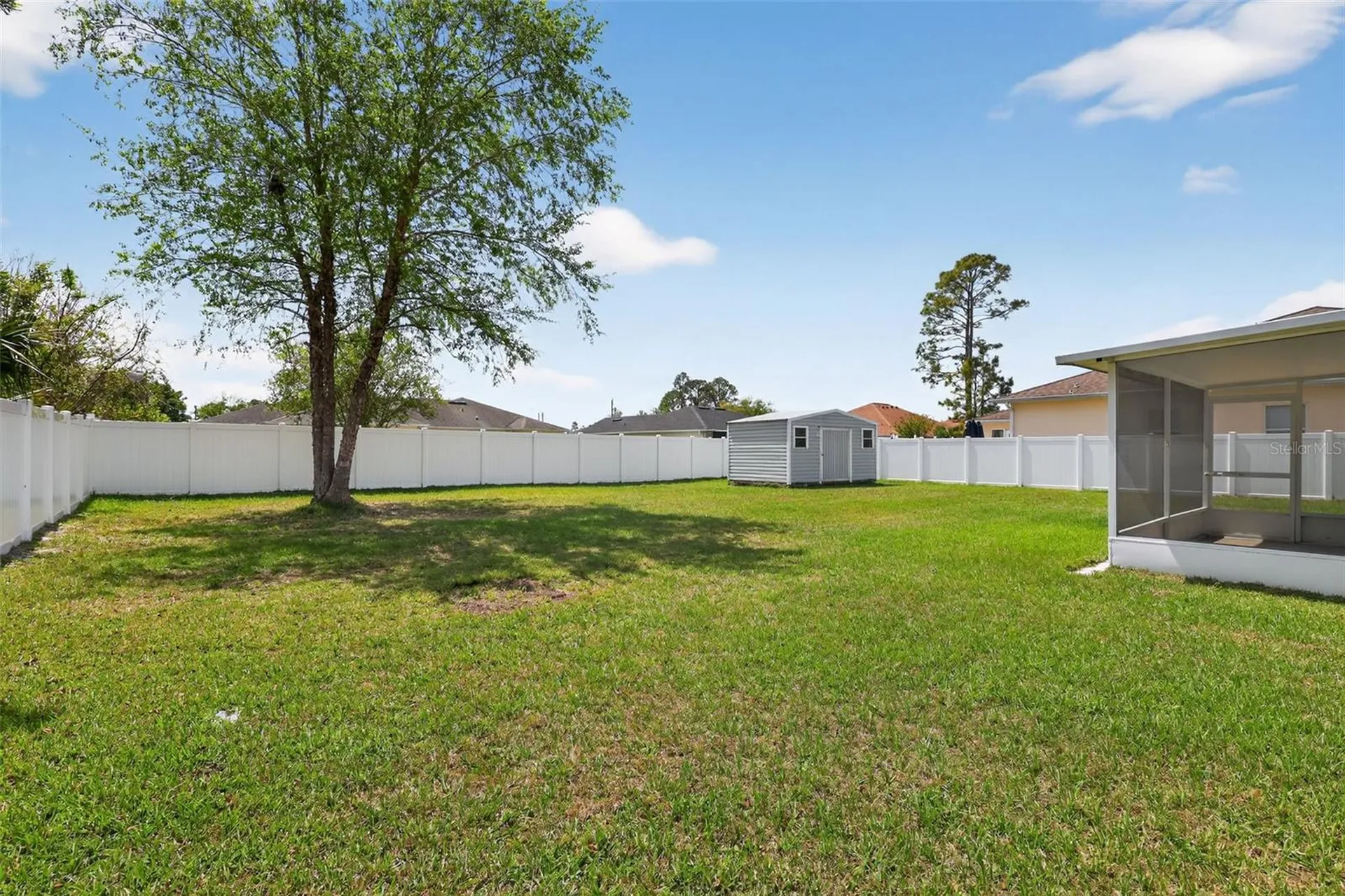 26 Wood Amber Lane Palm Coast FL 32164