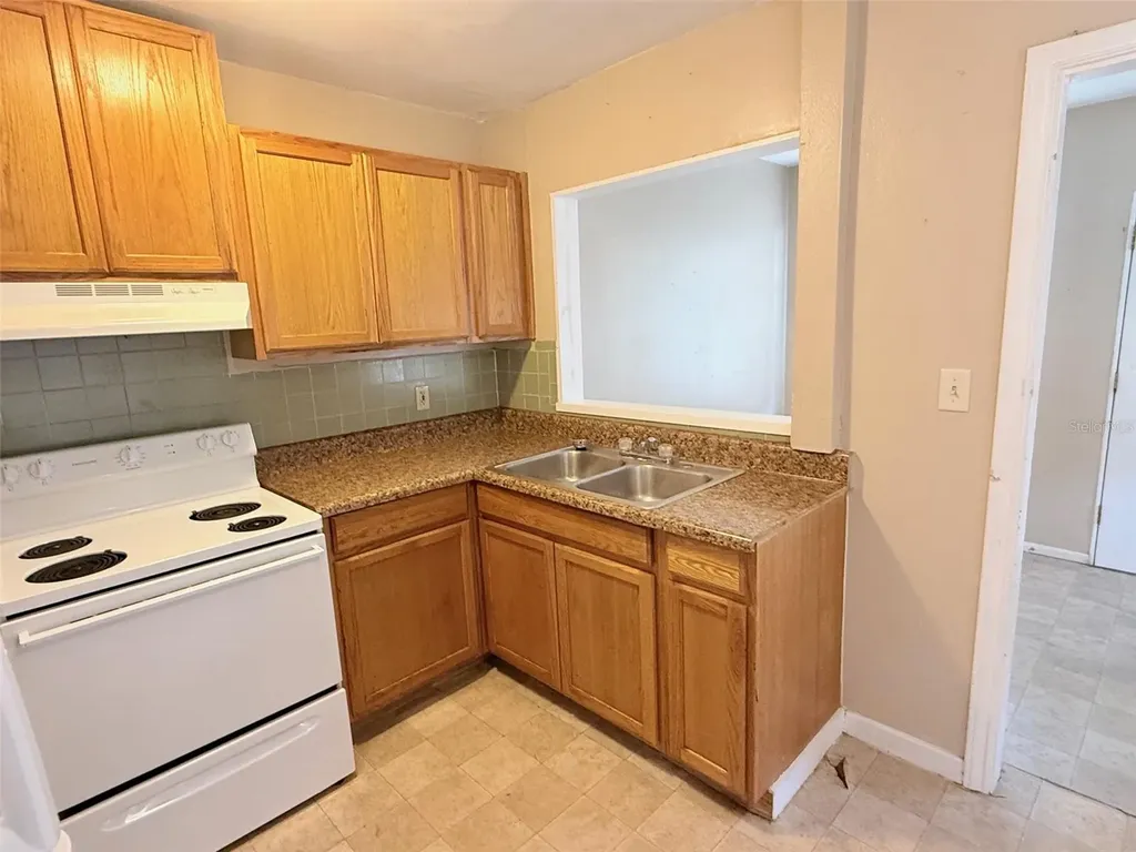 2835 Dr Martin Luther King Jr Street S St Petersburg FL 33705
