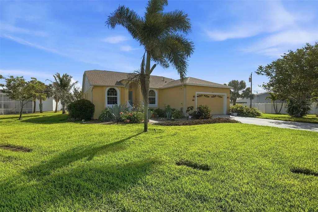 4301 52nd Avenue S St Petersburg FL 33711