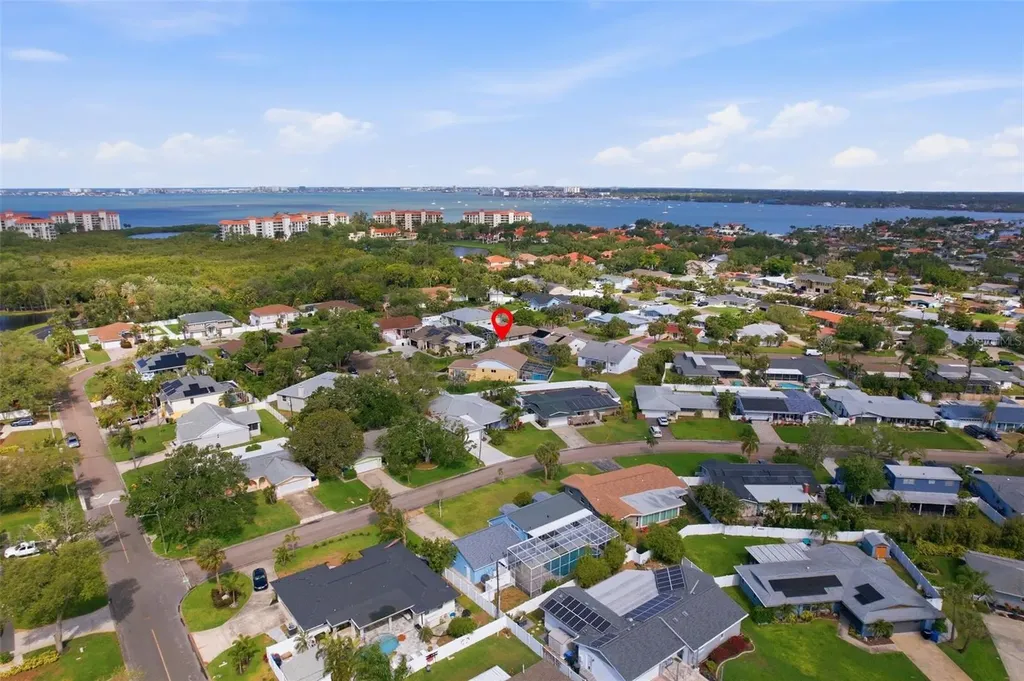 4301 52nd Avenue S St Petersburg FL 33711