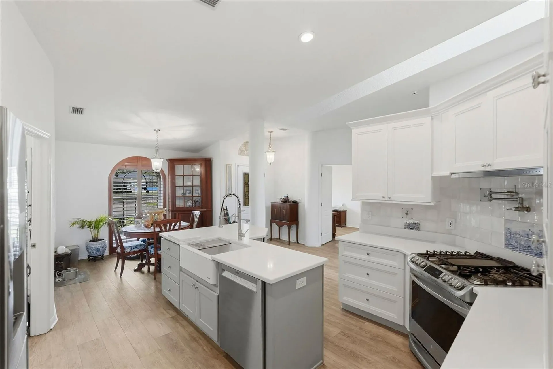 4301 52nd Avenue S St Petersburg FL 33711