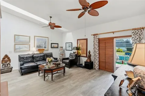 4301 52nd Avenue S St Petersburg FL 33711