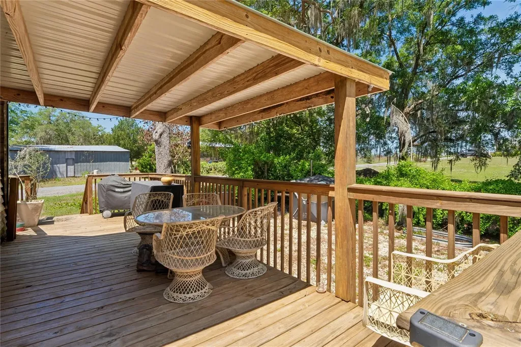9366 Cr 649 Bushnell FL 33513