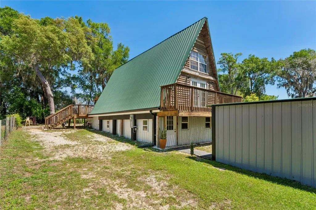 9366 Cr 649 Bushnell FL 33513