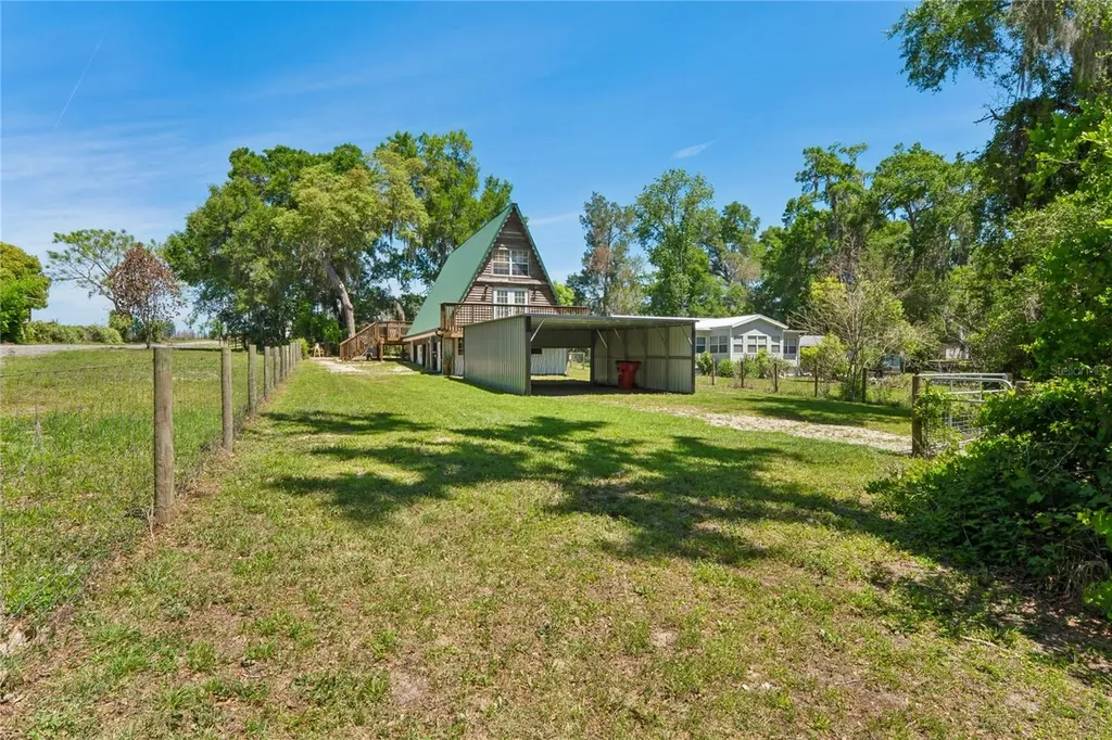 9366 Cr 649 Bushnell FL 33513