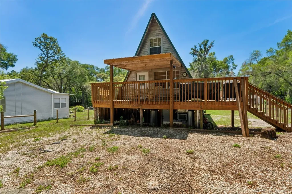 9366 Cr 649 Bushnell FL 33513
