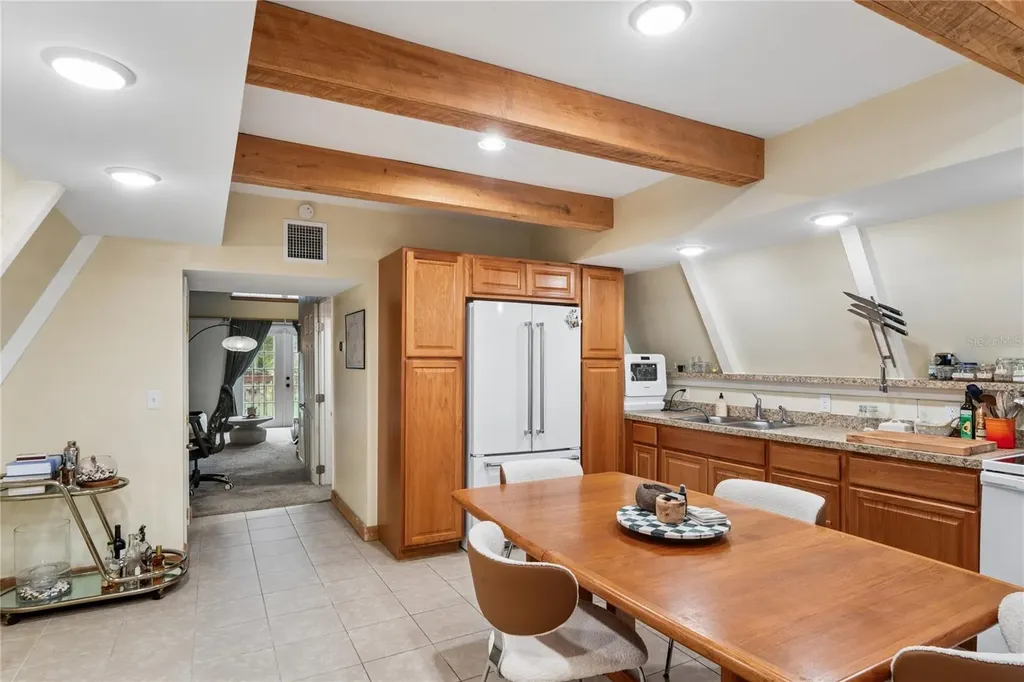 9366 Cr 649 Bushnell FL 33513