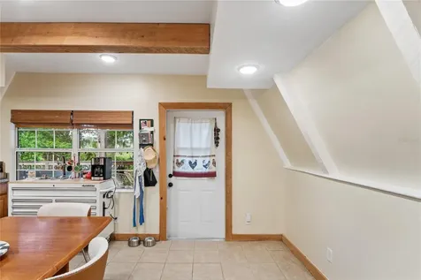 9366 Cr 649 Bushnell FL 33513